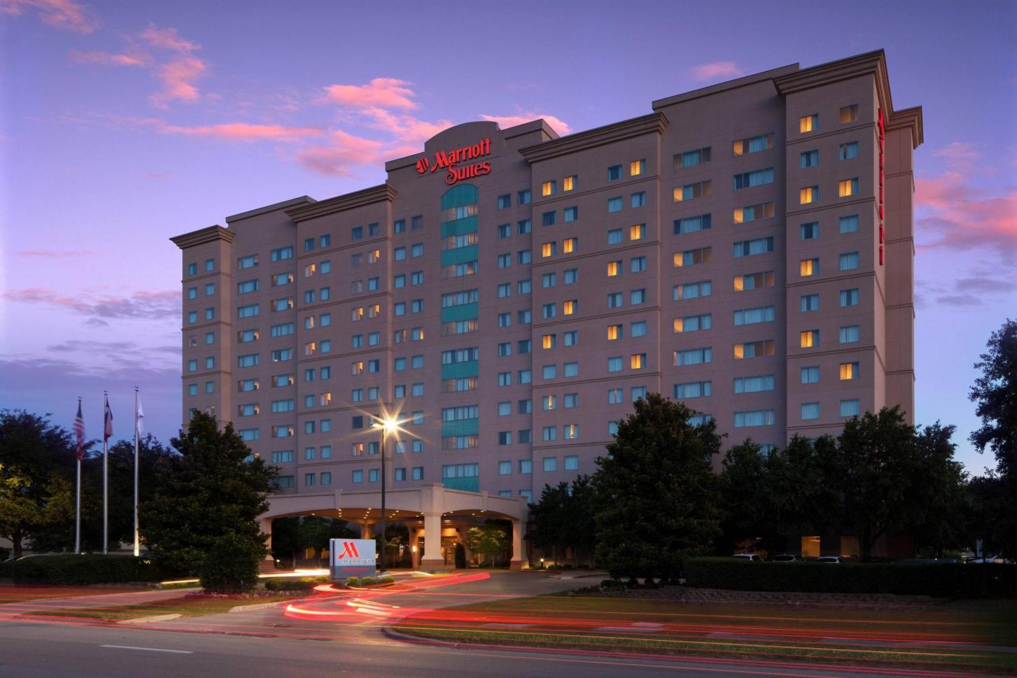 Dallas Marriott Suites Medical/Market Center Exterior photo